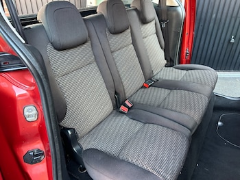 Used Peugeot Partner Tepee 2011 for sale - 75686258: Photo