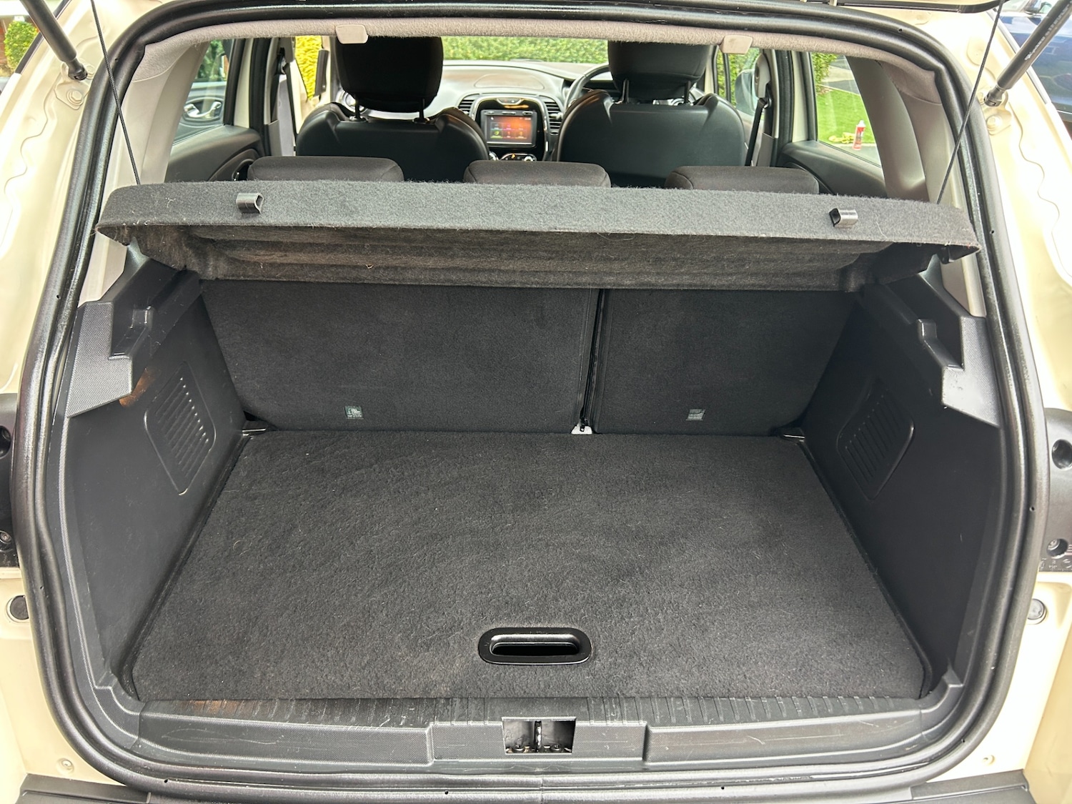 Used Renault Captur 2016 for sale - 76304593: Photo 11