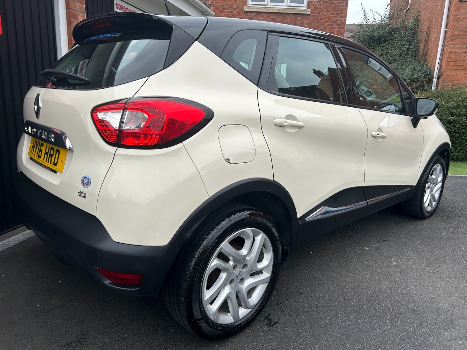 Used Renault Captur 2016 for sale - 76304593: Photo 18