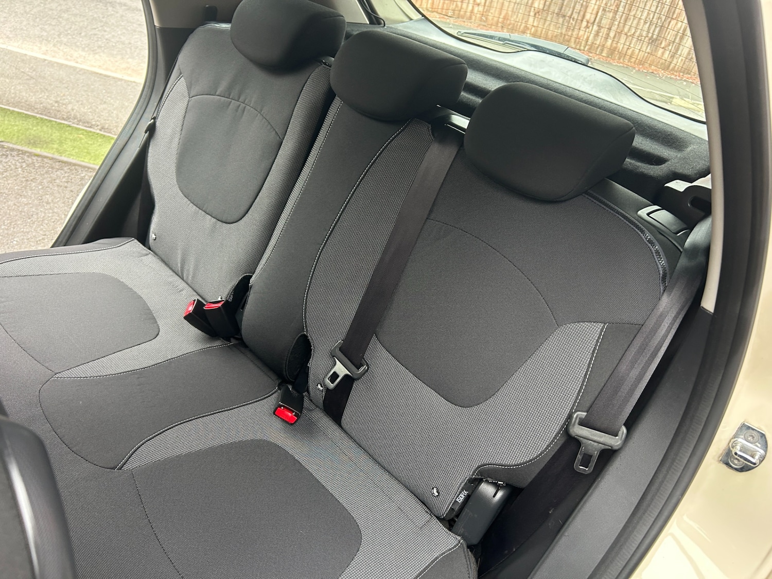 Used Renault Captur 2016 for sale - 76304593: Photo 5