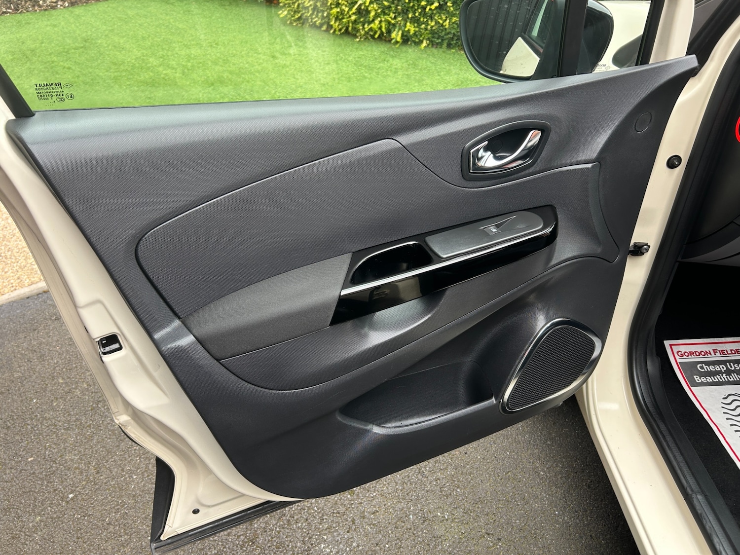 Used Renault Captur 2016 for sale - 76304593: Photo 6