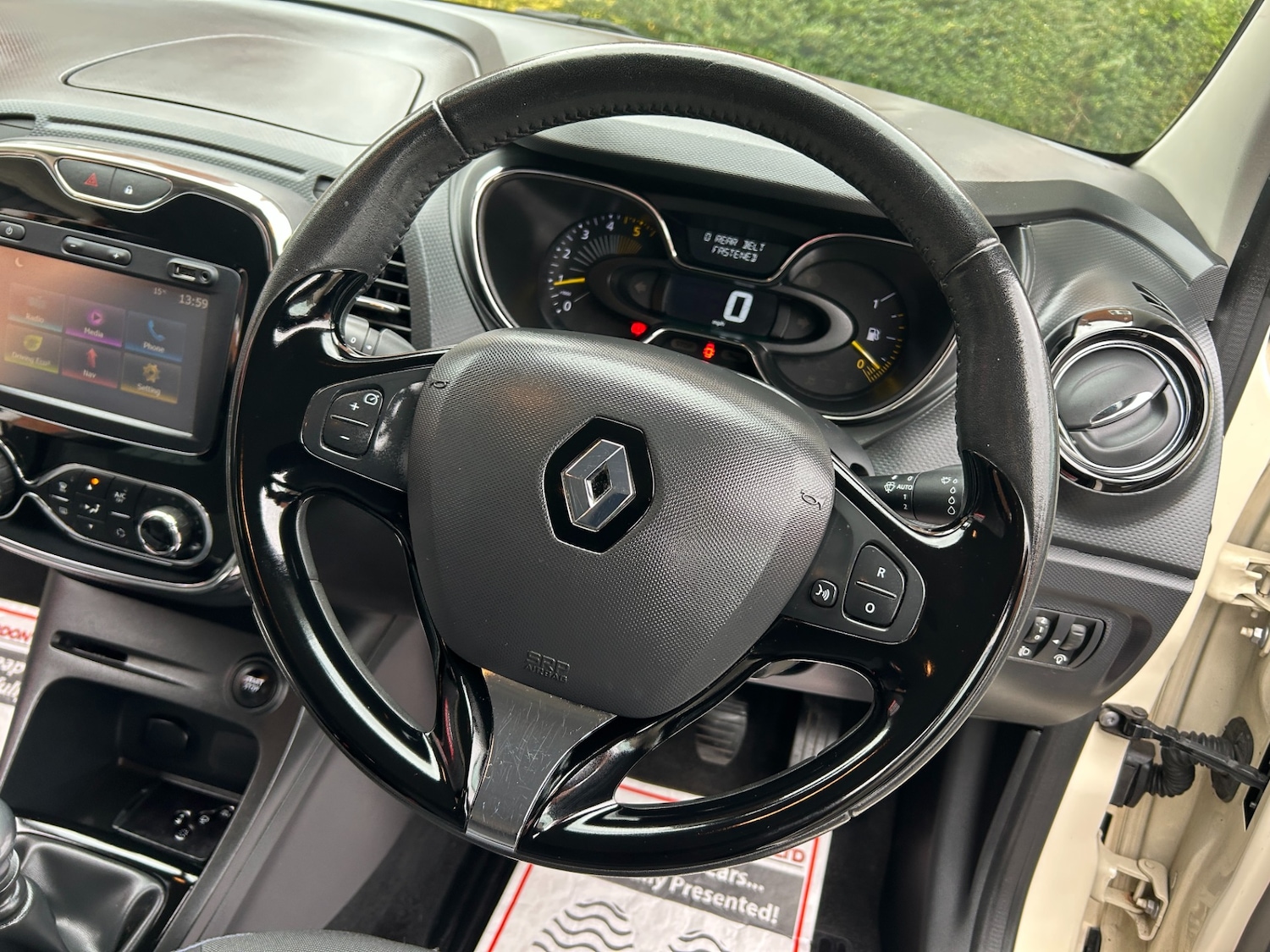 Used Renault Captur 2016 for sale - 76304593: Photo 7