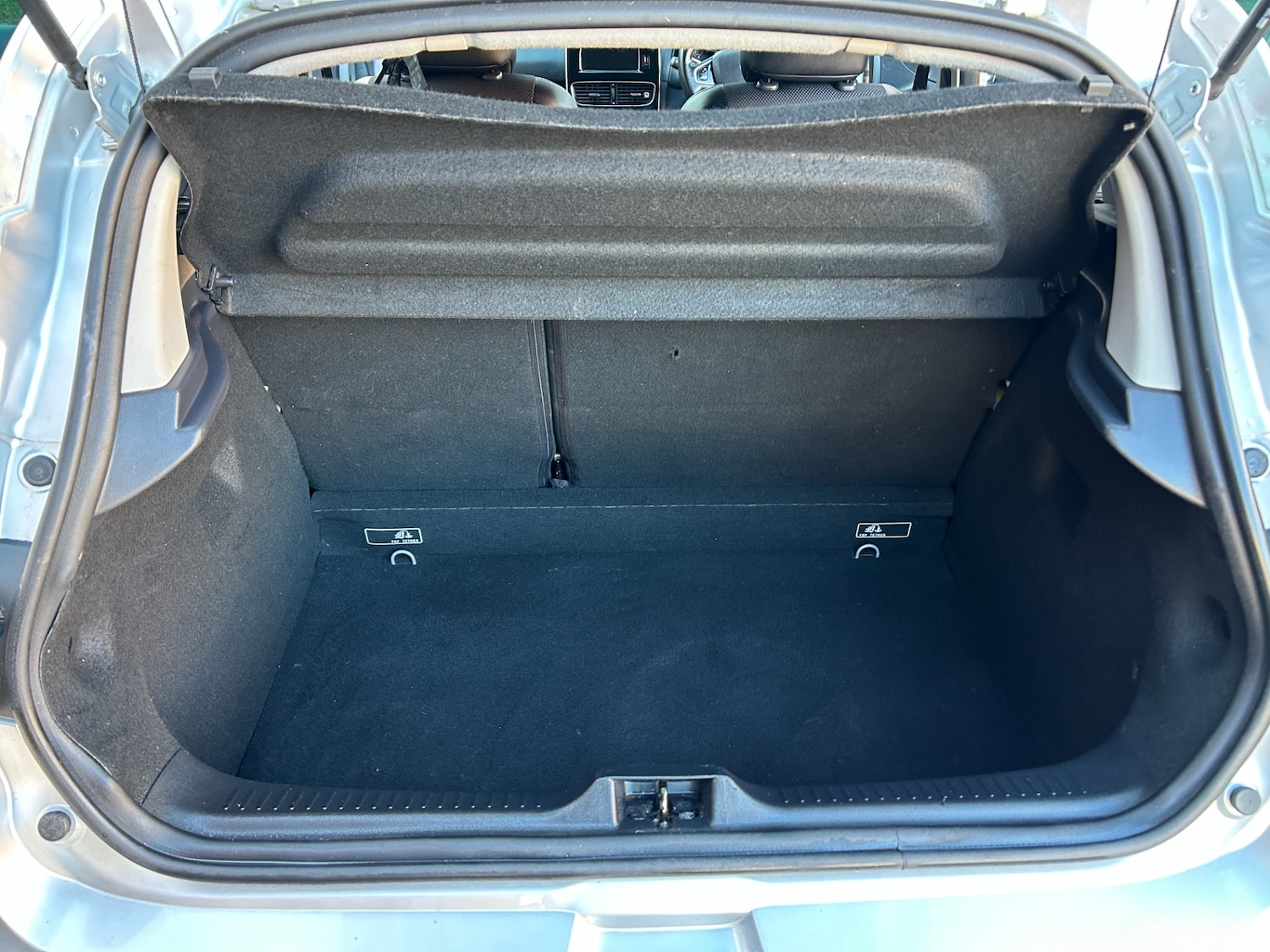 Used Renault Clio 2018 for sale - 77834770: Photo 12