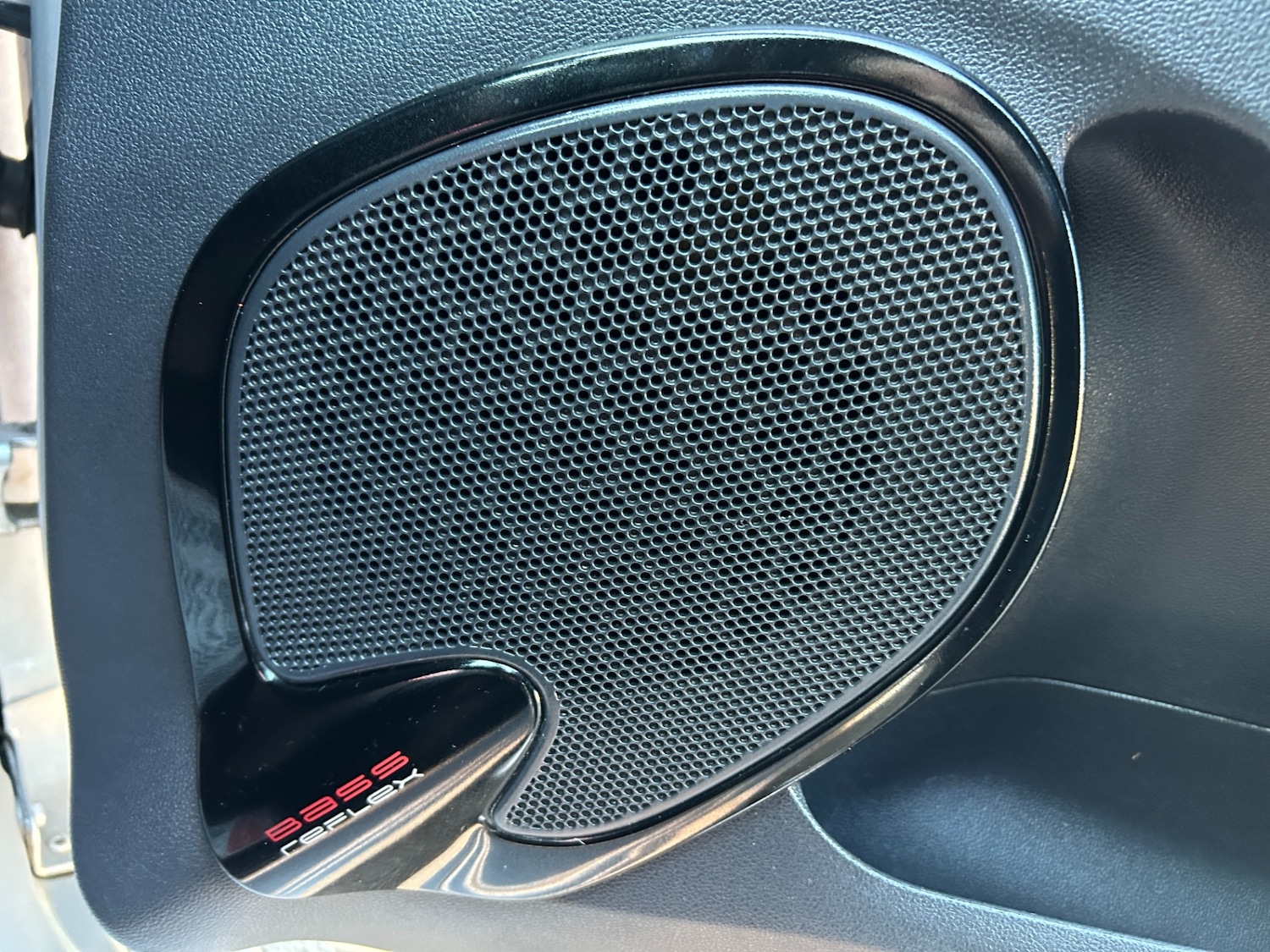 Used Renault Clio 2018 for sale - 77834770: Photo 23