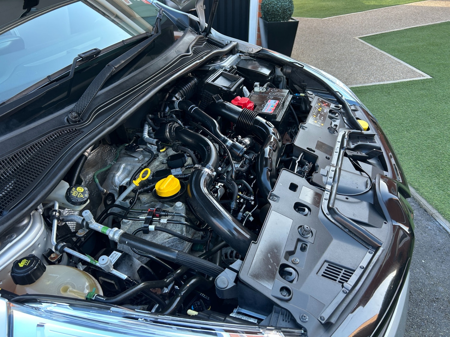 Used Renault Clio 2018 for sale - 77834770: Photo 24