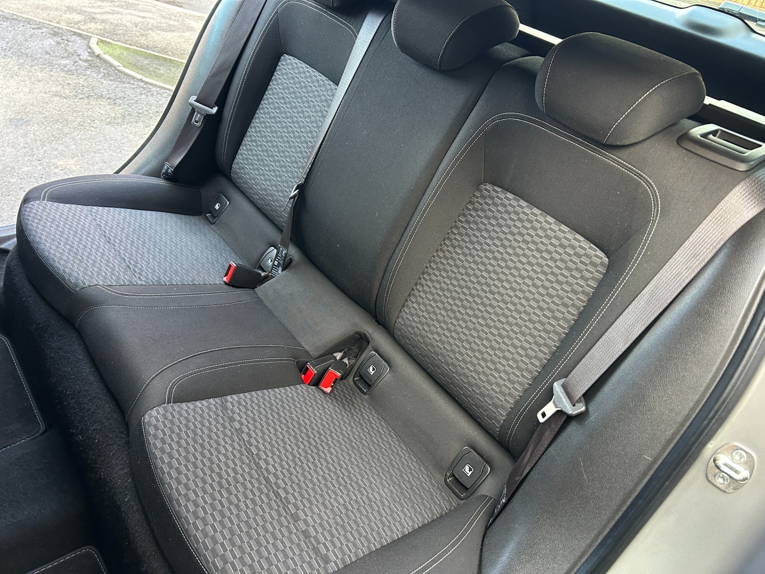 Used Vauxhall Astra 2016 for sale - 77357504: Photo 24