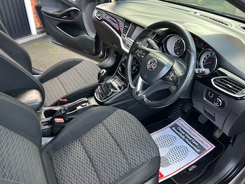 Used Vauxhall Astra 2016 for sale - 77357504: Photo