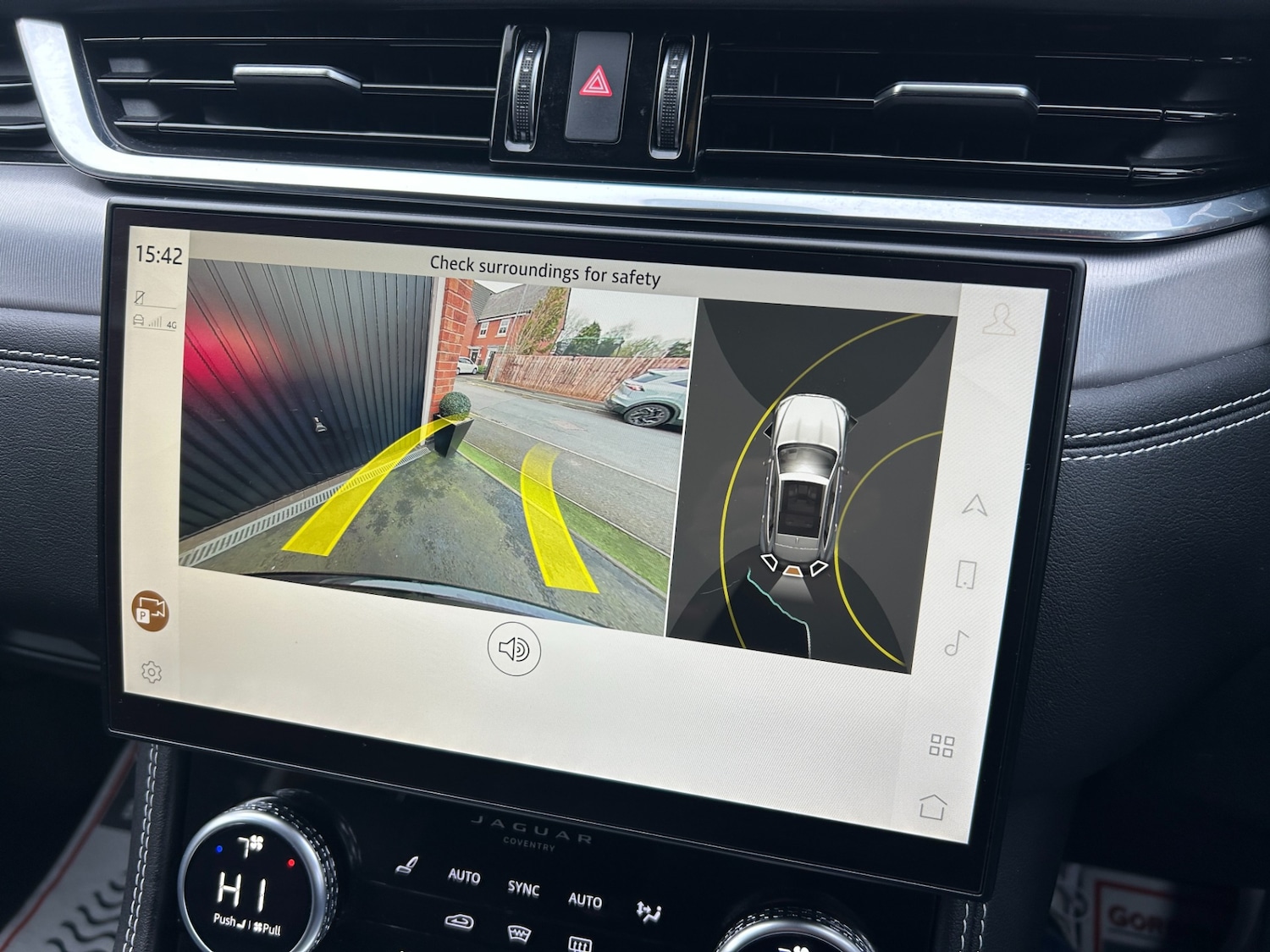 Used Jaguar F-Pace 2021 for sale - 77584981: Photo 9