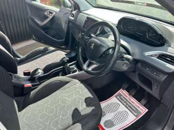 Used Peugeot 2008 2015 for sale - 74785079: Photo