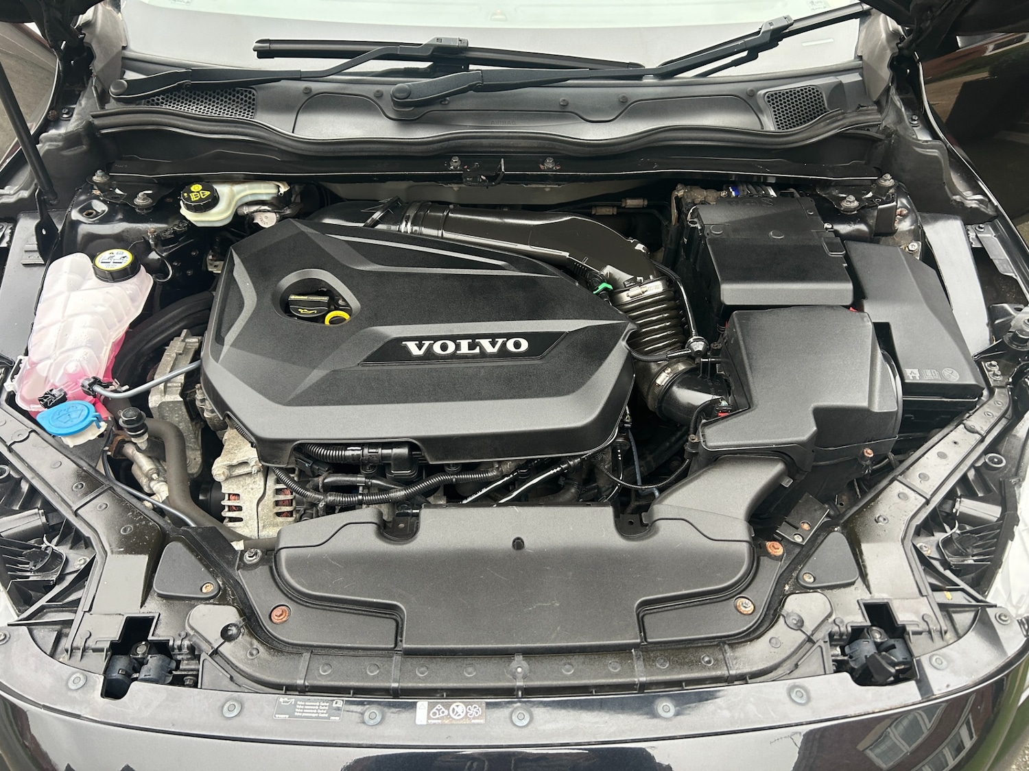 Used Volvo V40 2013 for sale - 77806977: Photo 13