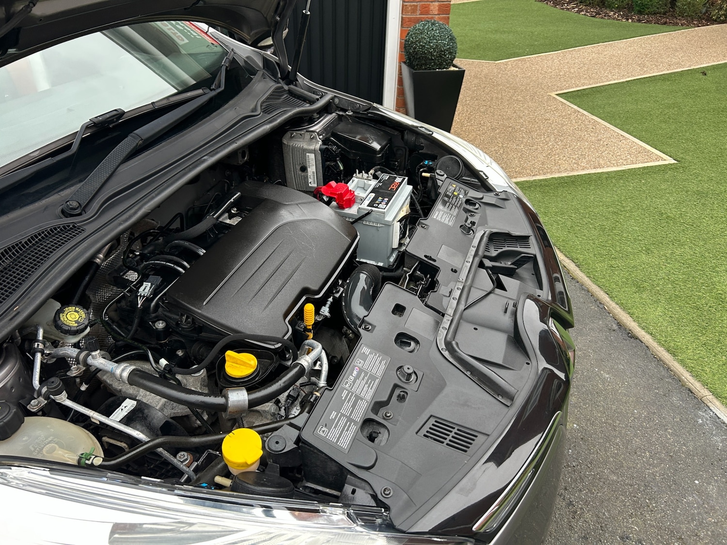 Used Renault Clio 2015 for sale - 77595497: Photo 24