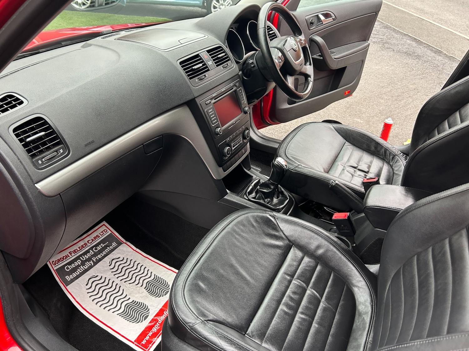 Used Skoda Yeti 2010 for sale - 76280646: Photo 4