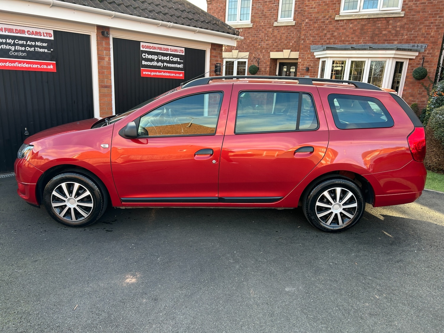 Used Dacia Logan MCV 2014 for sale - 76640421: Photo 16