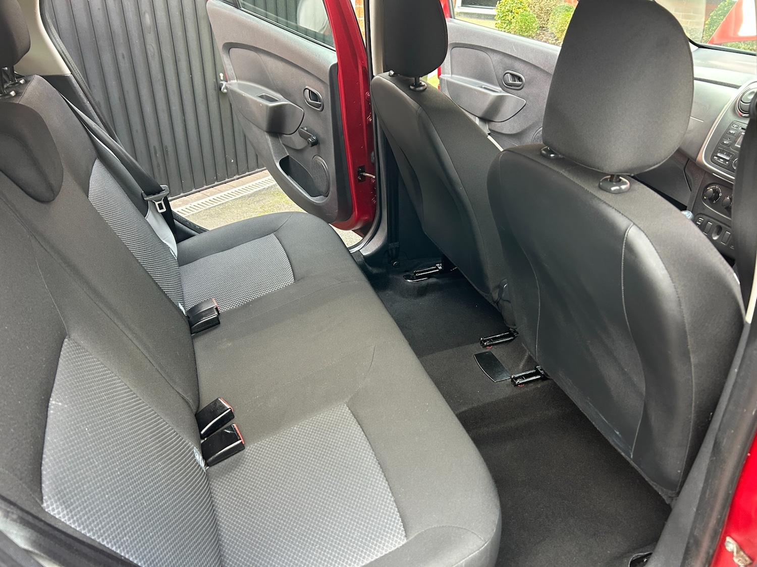 Used Dacia Logan MCV 2014 for sale - 76640421: Photo 3