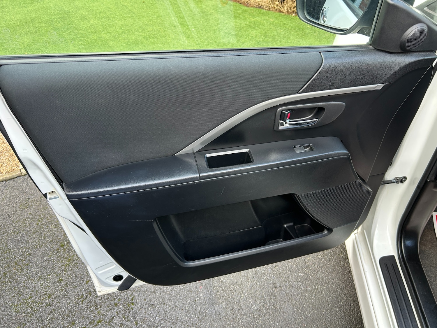 Used Mazda Mazda5 2015 for sale - 77521849: Photo 23