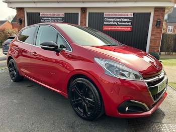 Used Peugeot 208 2016 for sale - 77760802: Photo