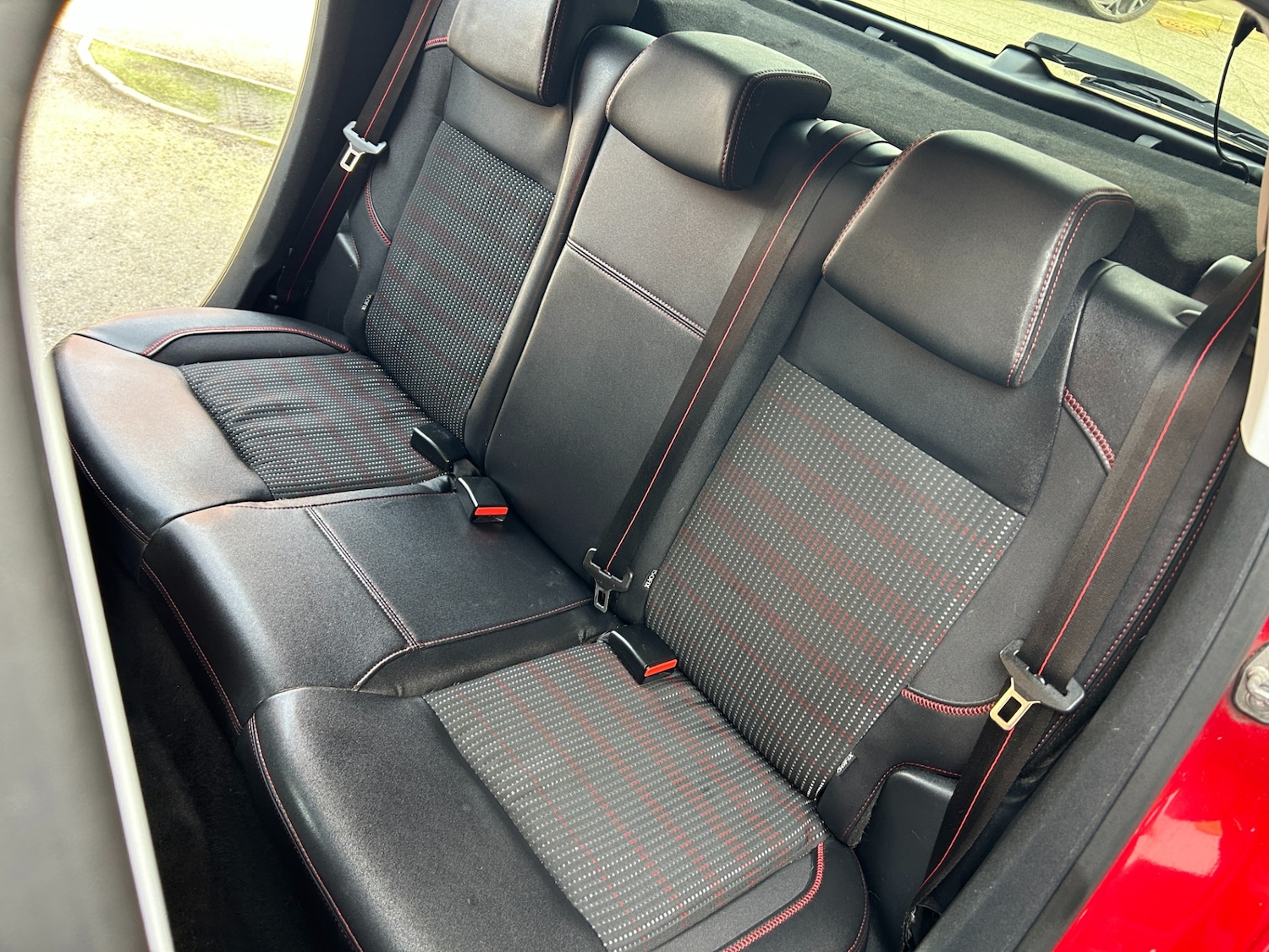 Used Peugeot 208 2016 for sale - 77760802: Photo 4