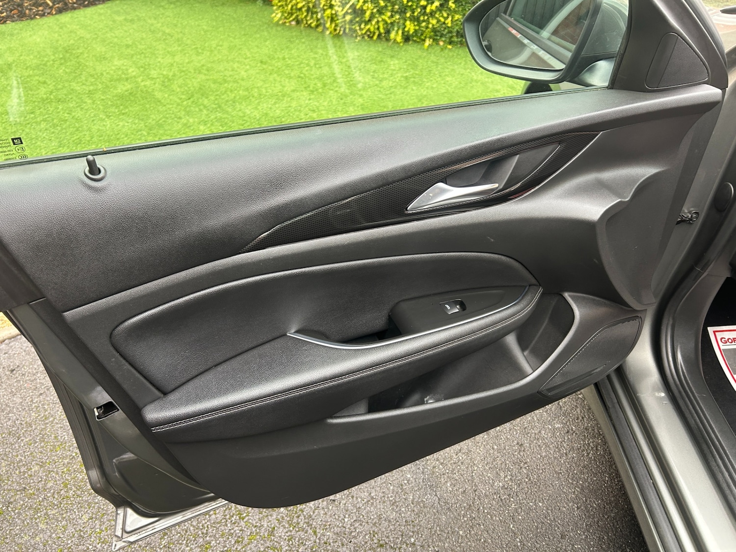 Used Vauxhall Insignia 2019 for sale - 76404526: Photo 6