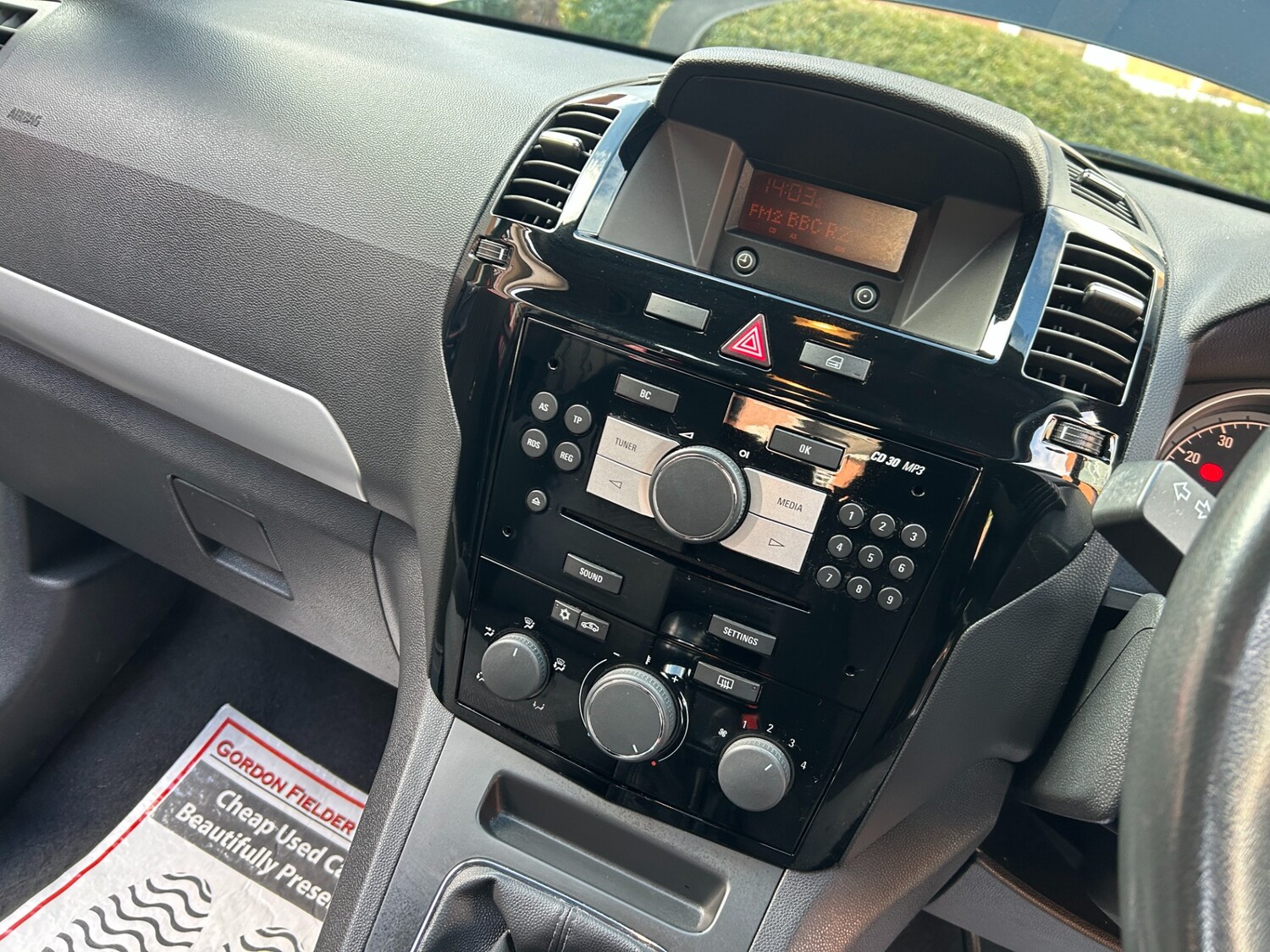 Used Vauxhall Zafira 2012 for sale - 77437988: Photo 11