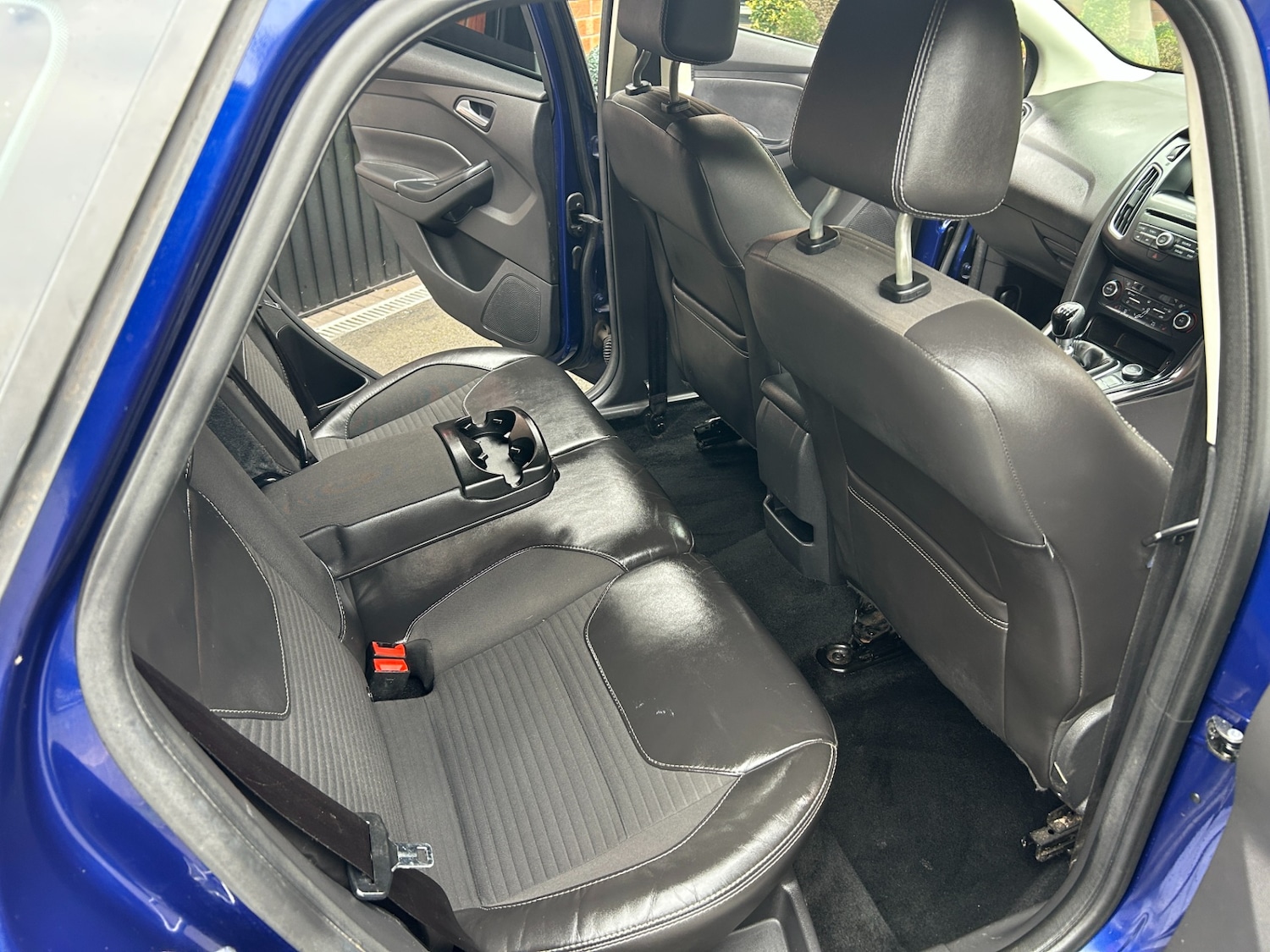 Used Ford Focus 2017 for sale - 76305224: Photo 3
