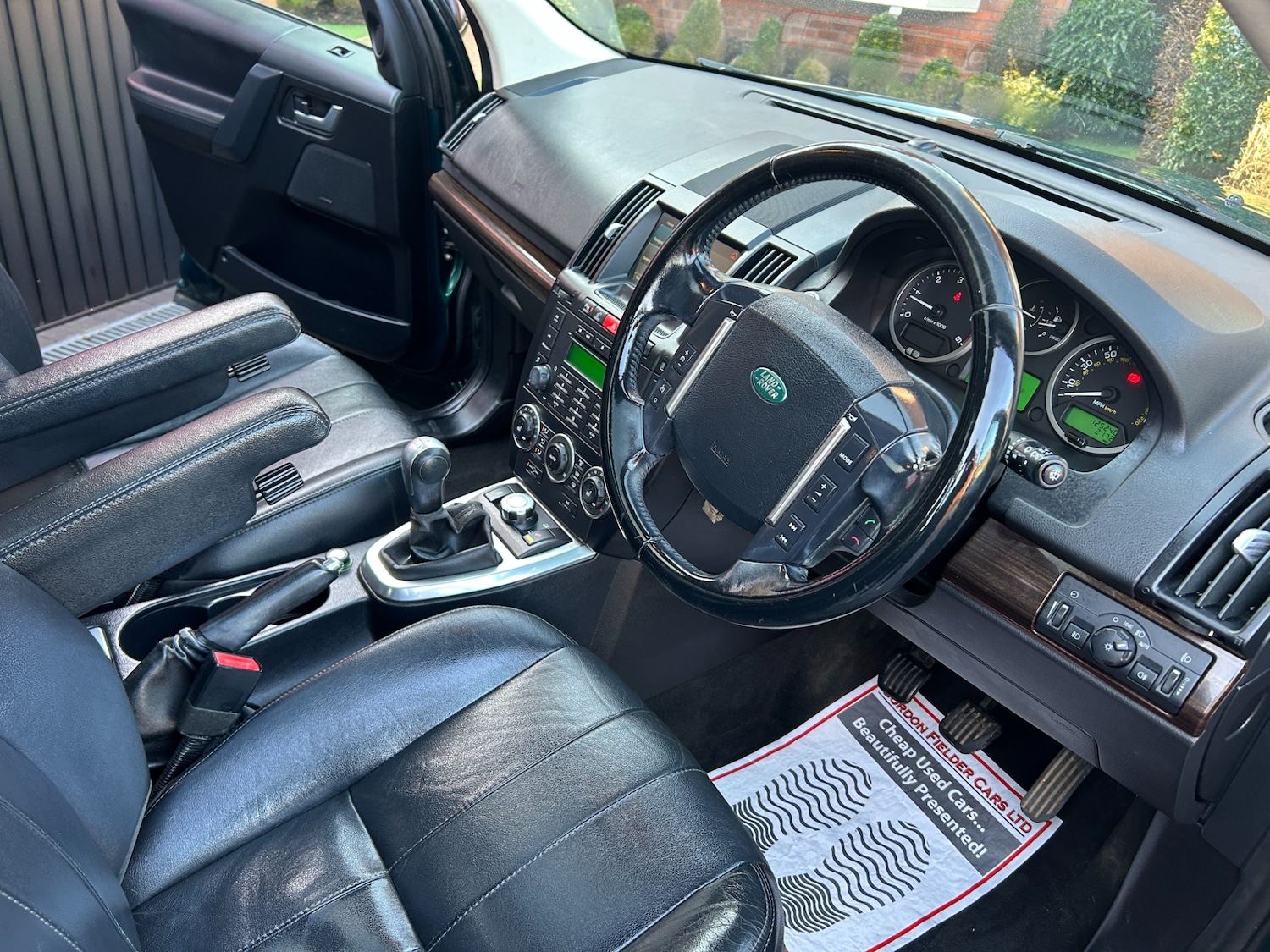 Used Land Rover Freelander 2011 for sale - 76940157: Photo 2