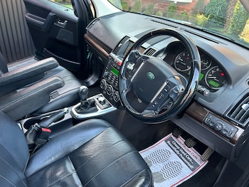 Used Land Rover Freelander 2011 for sale - 76940157: Photo