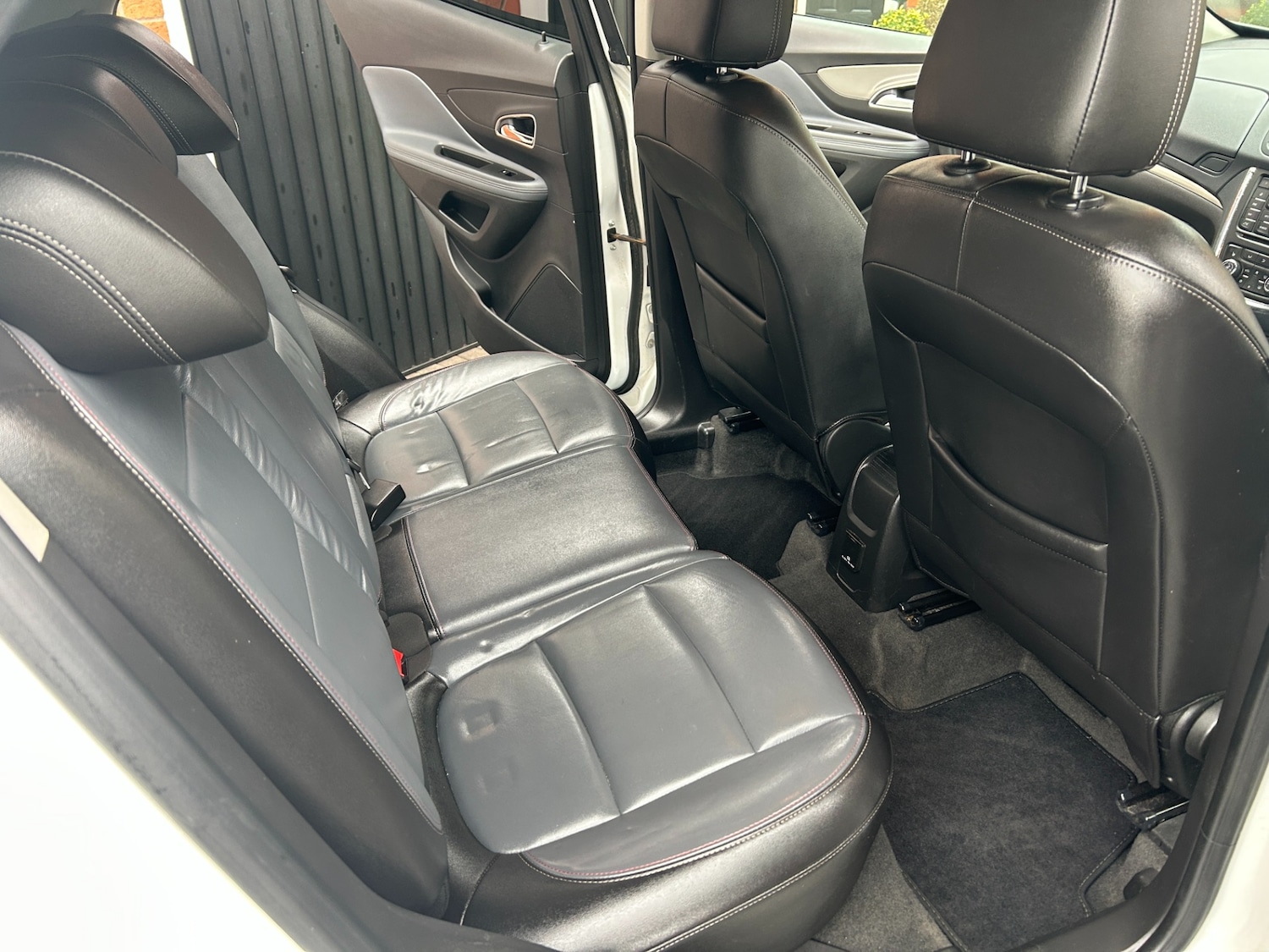 Used Vauxhall Mokka 2015 for sale - 76413068: Photo 3