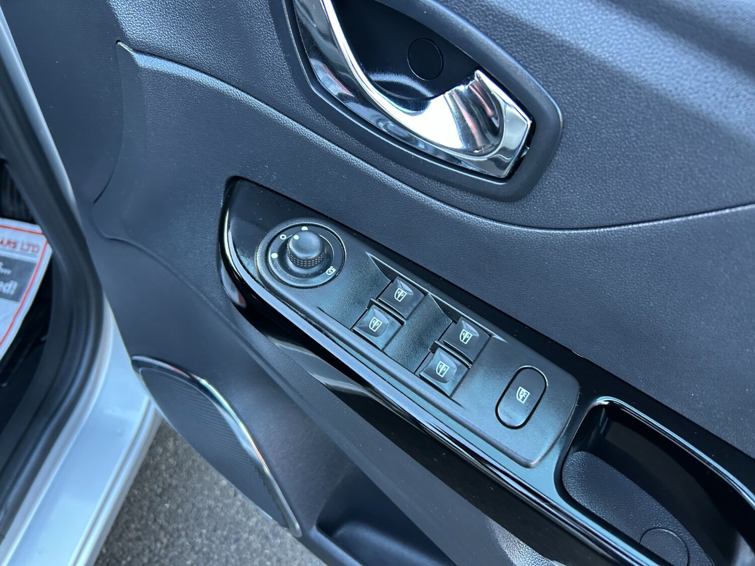 Used Renault Captur 2016 for sale - 76570849: Photo 21