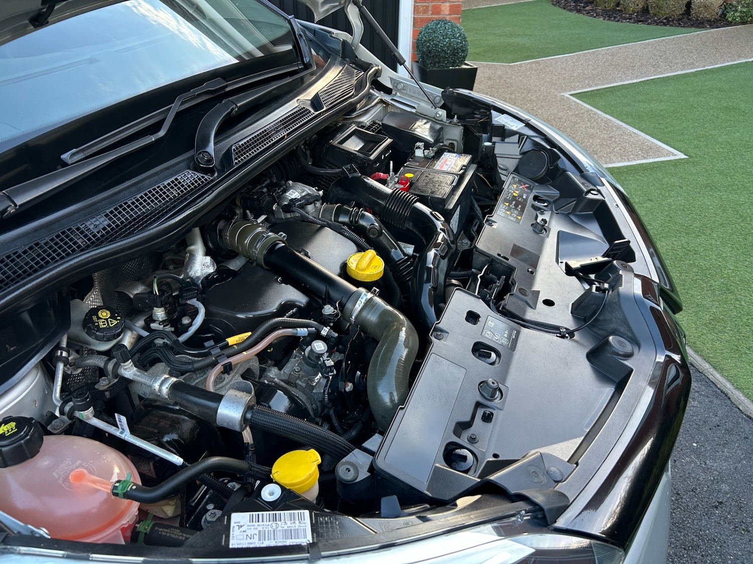 Used Renault Captur 2016 for sale - 76570849: Photo 23