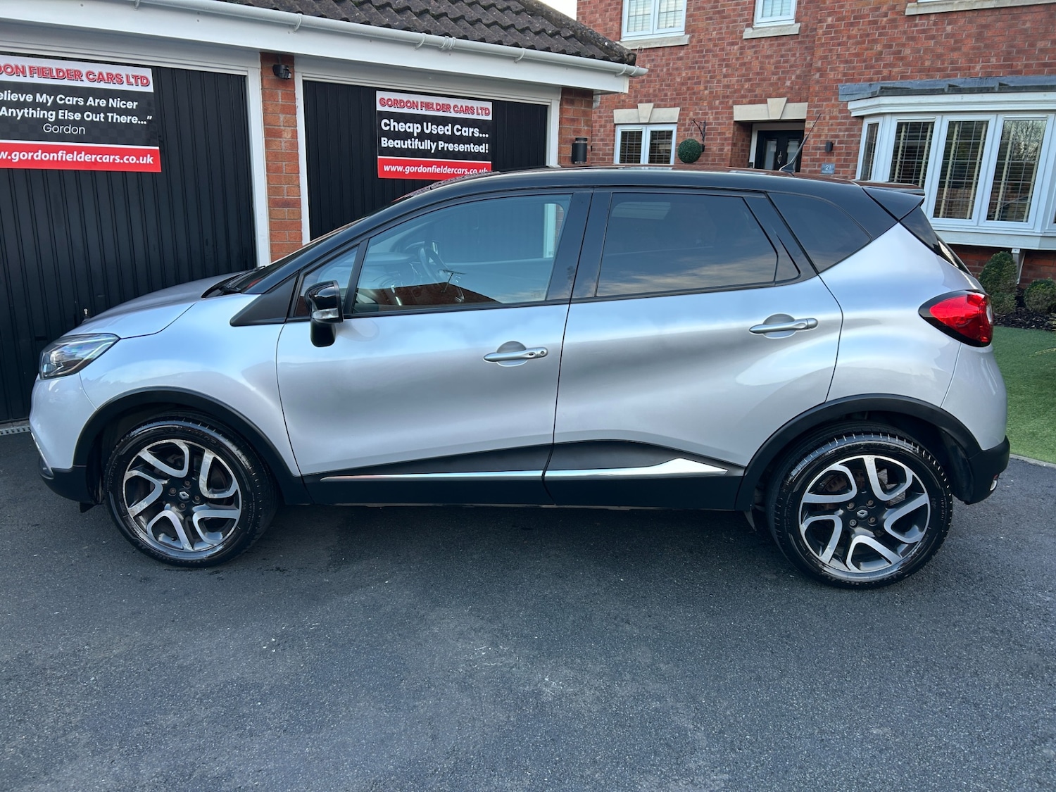 Used Renault Captur 2016 for sale - 76570849: Photo 24