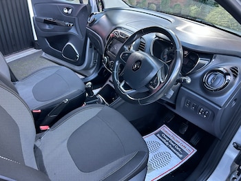 Used Renault Captur 2016 for sale - 76570849: Photo