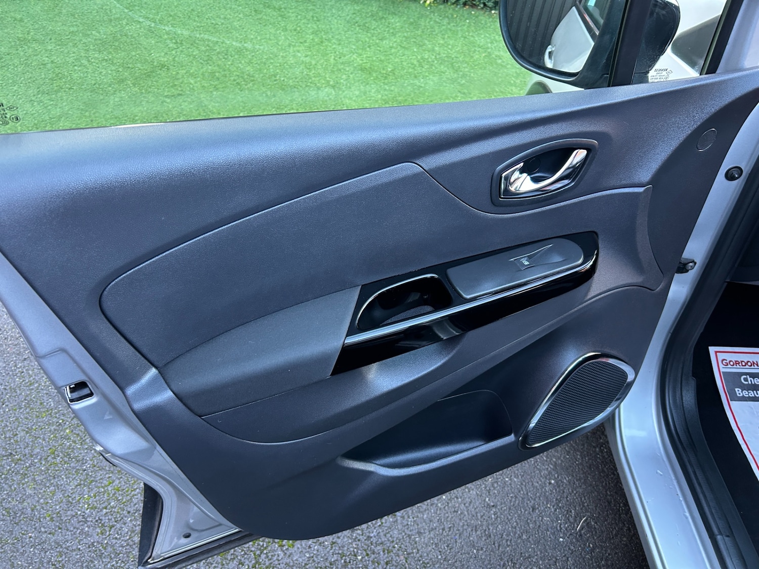 Used Renault Captur 2016 for sale - 76570849: Photo 6