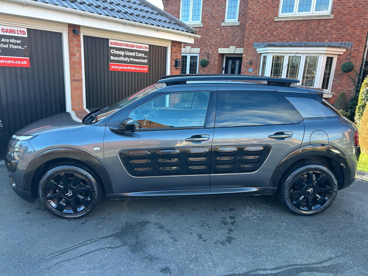 Used Citroen C4 Cactus 2016 for sale - 77107394: Photo 32