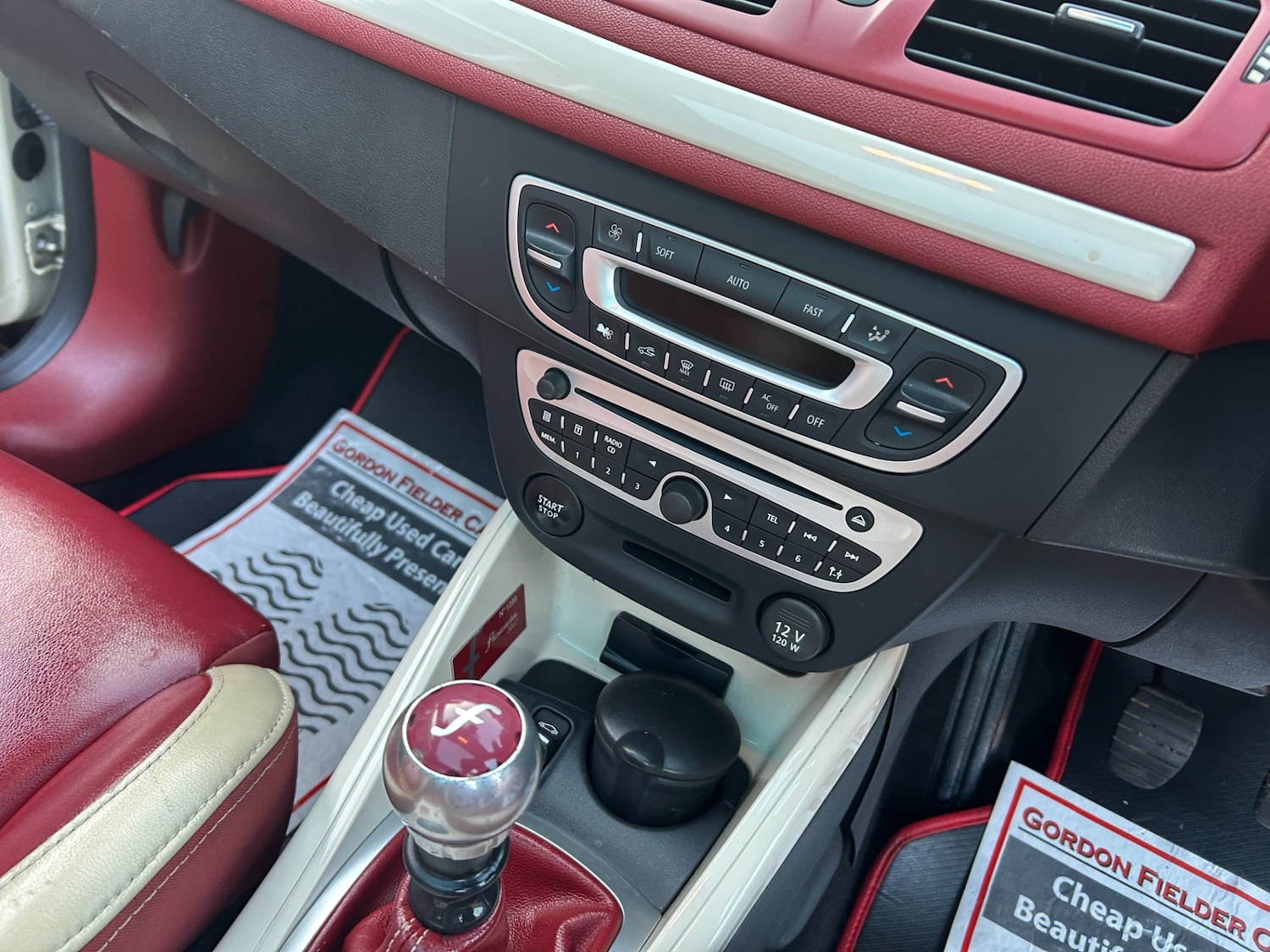 Used Renault Megane 2012 for sale - 77760698: Photo 22