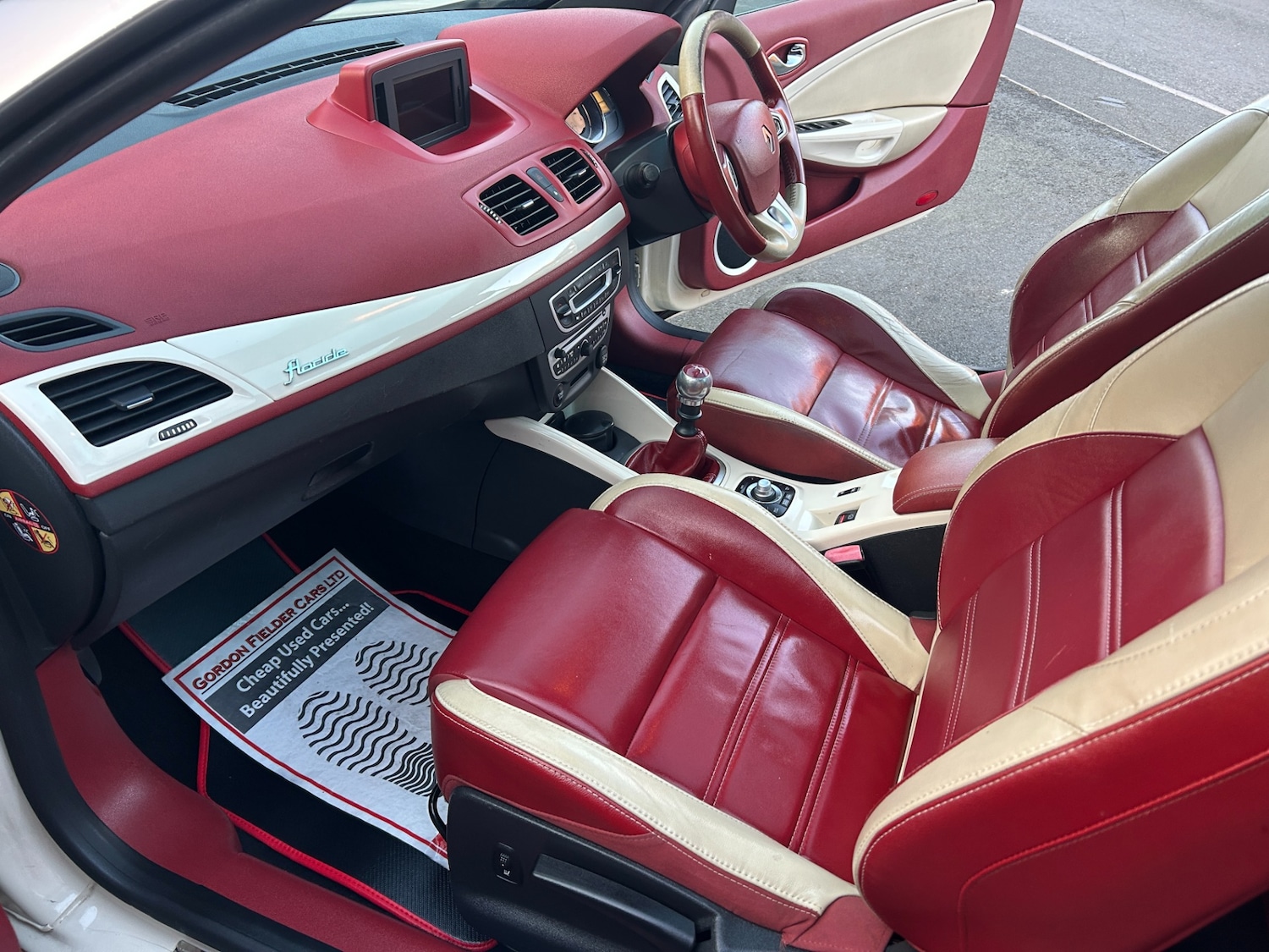 Used Renault Megane 2012 for sale - 77760698: Photo 4