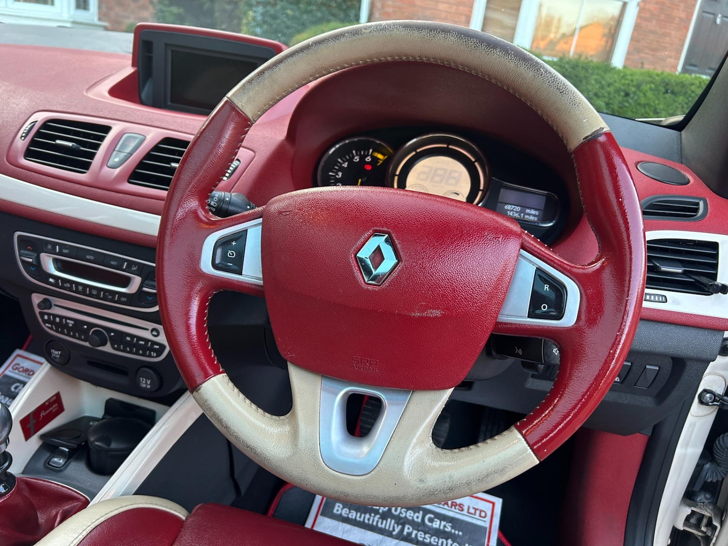 Used Renault Megane 2012 for sale - 77760698: Photo 6