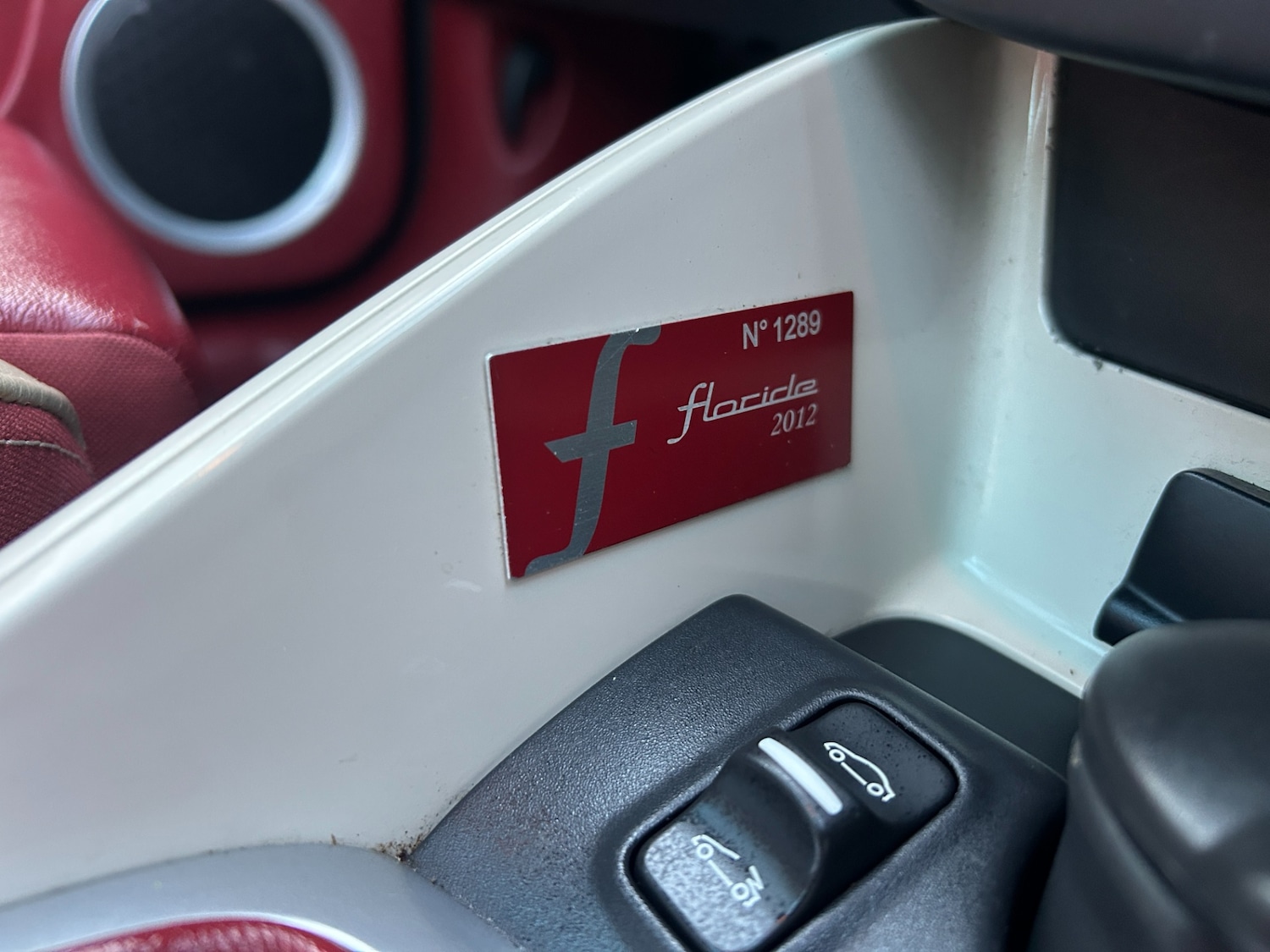 Used Renault Megane 2012 for sale - 77760698: Photo 8