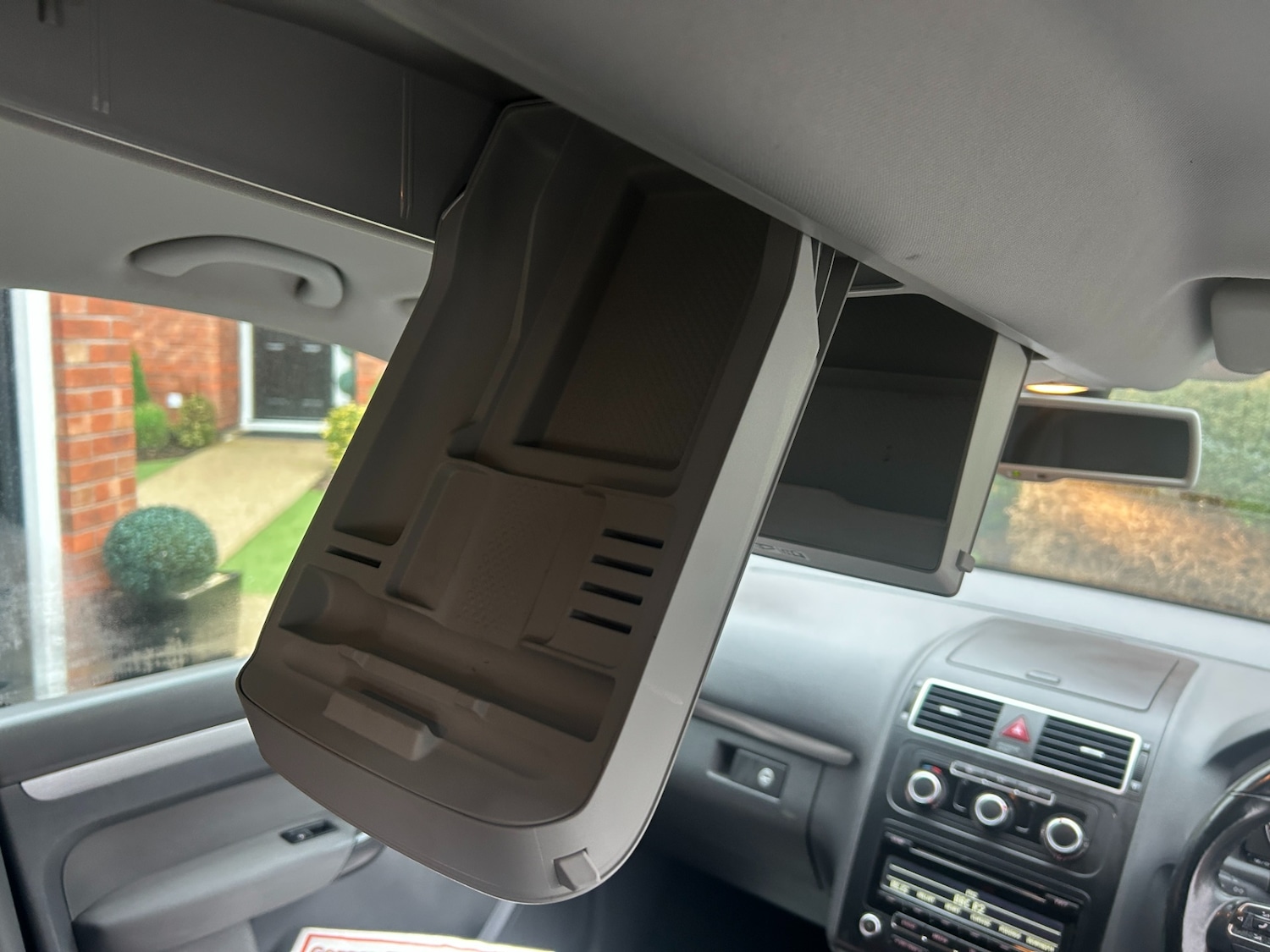 Used Volkswagen Touran 2014 for sale - 77140444: Photo 25