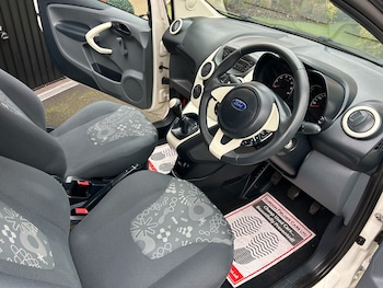 Used Ford Ka 2014 for sale - 76533835: Photo