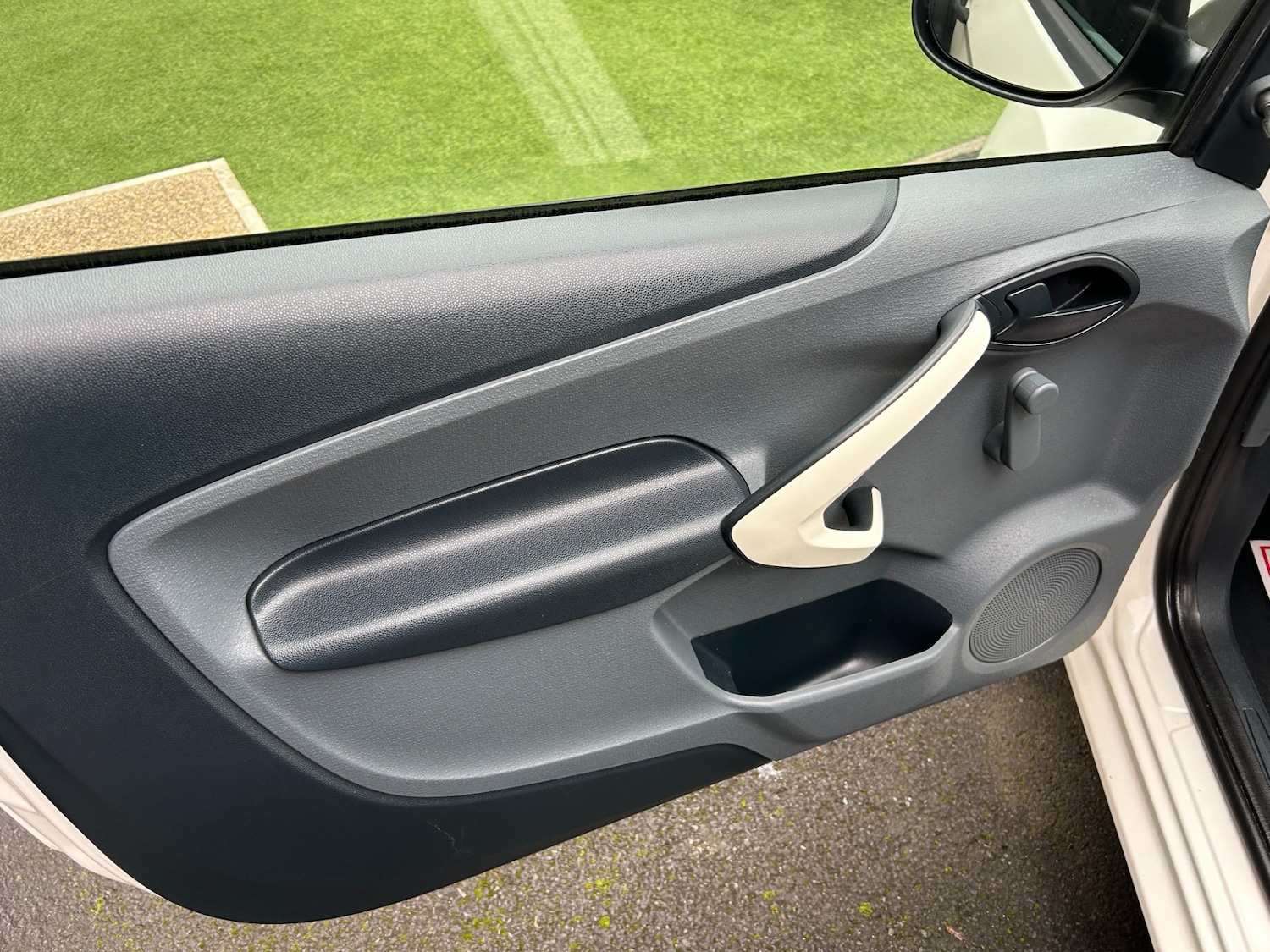 Used Ford Ka 2014 for sale - 76533835: Photo 6