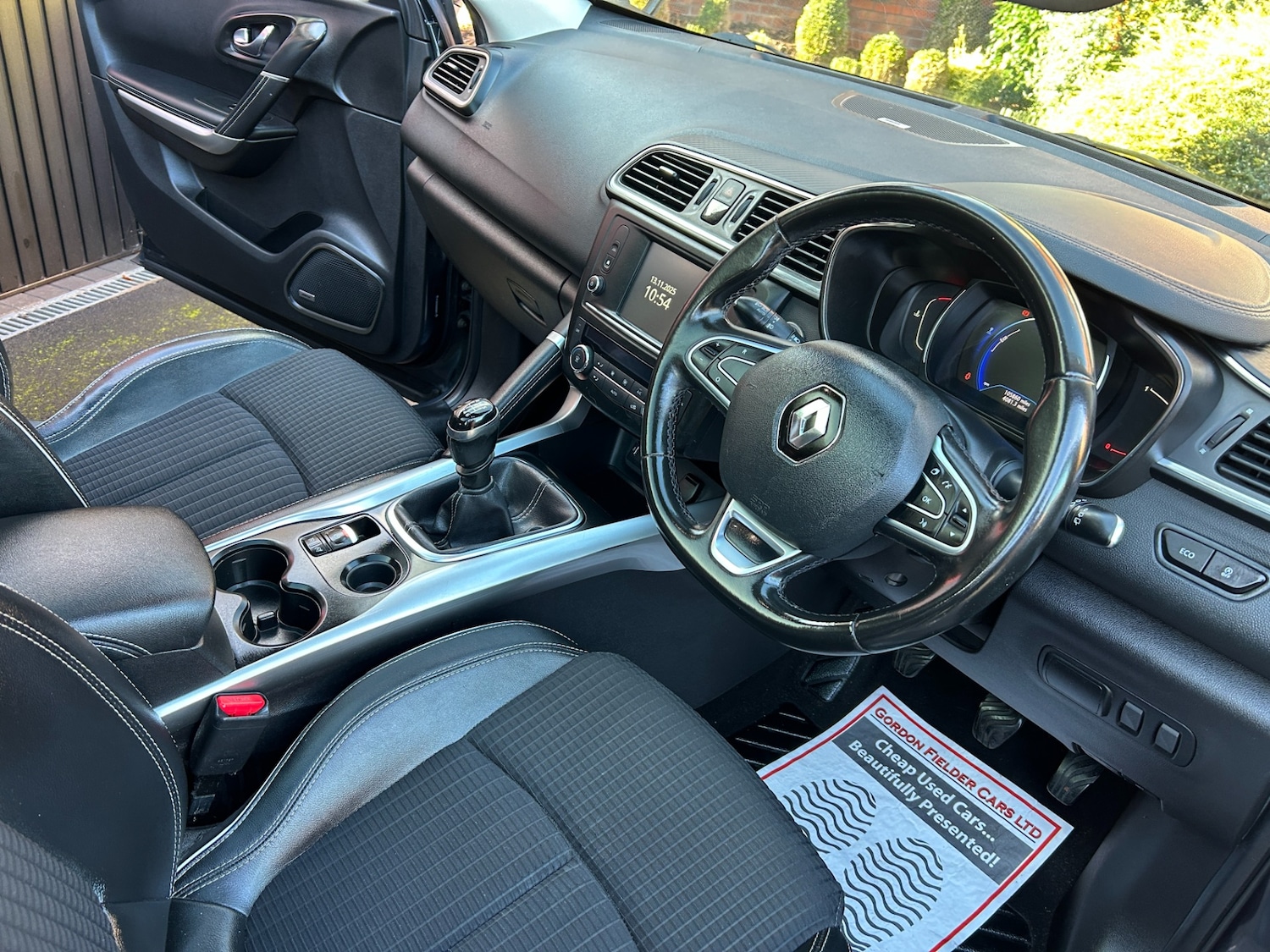 Used Renault Kadjar 2017 for sale - 76565401: Photo 2