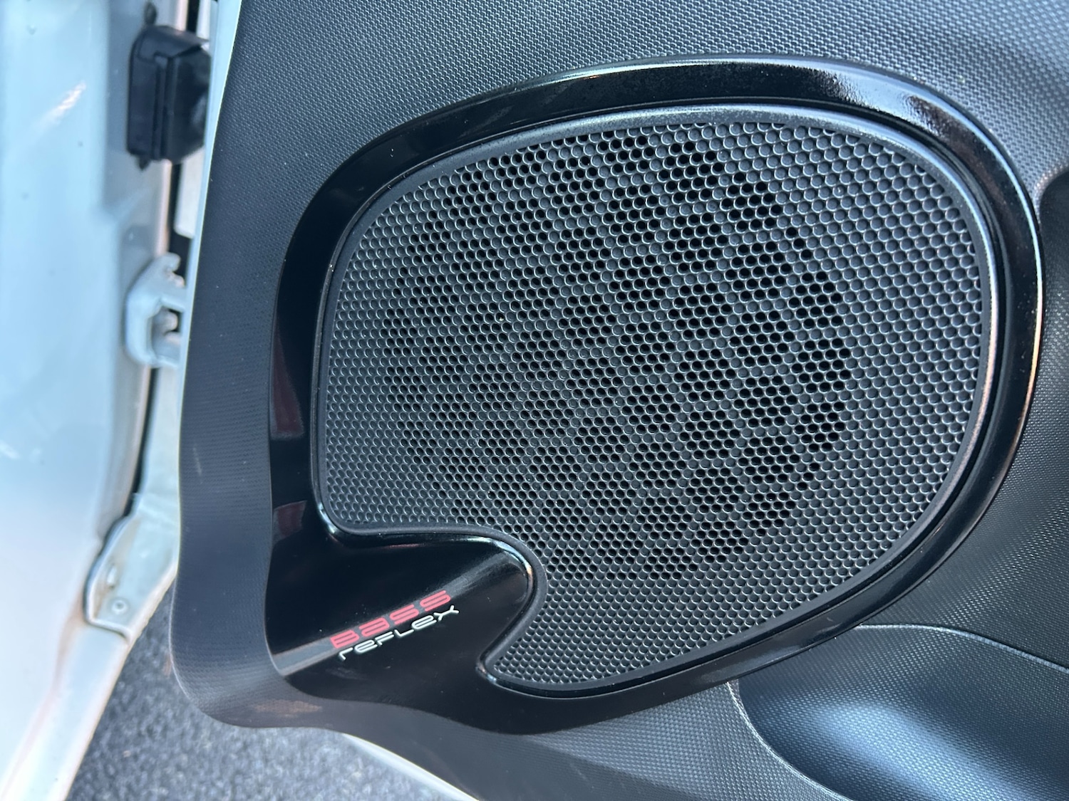 Used Renault Clio 2015 for sale - 76924784: Photo 21