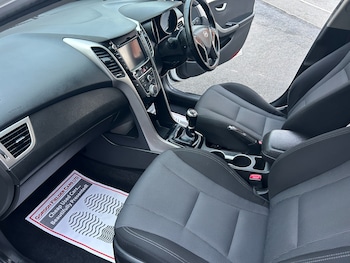 Used Hyundai i30 2016 for sale - 76519289: Photo