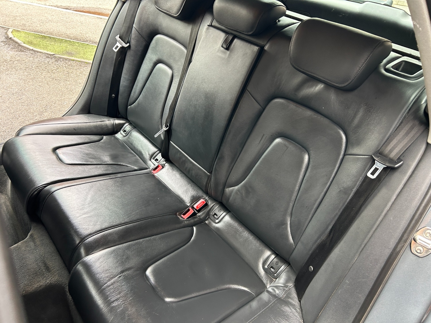 Used Audi A4 2013 for sale - 76383038: Photo 5