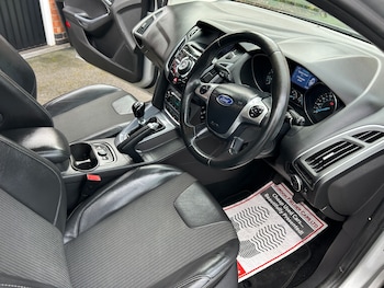 Used Ford Focus 2014 for sale - 77640623: Photo