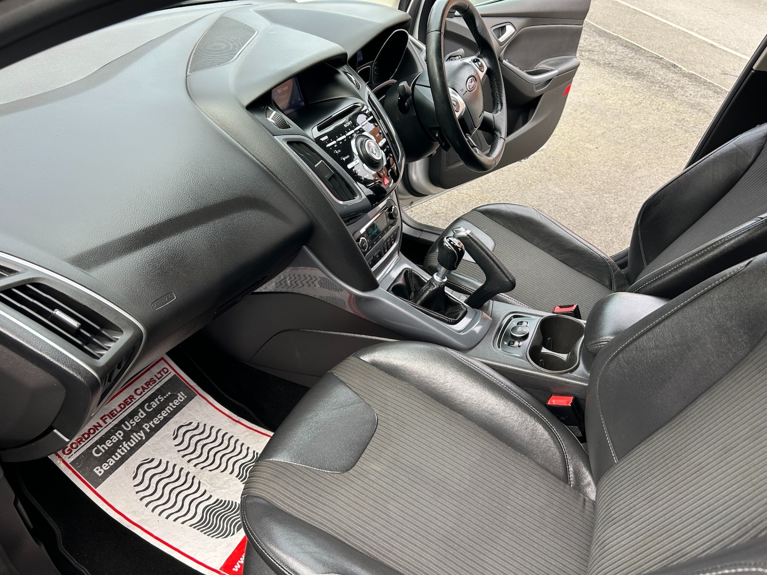 Used Ford Focus 2014 for sale - 77640623: Photo 4