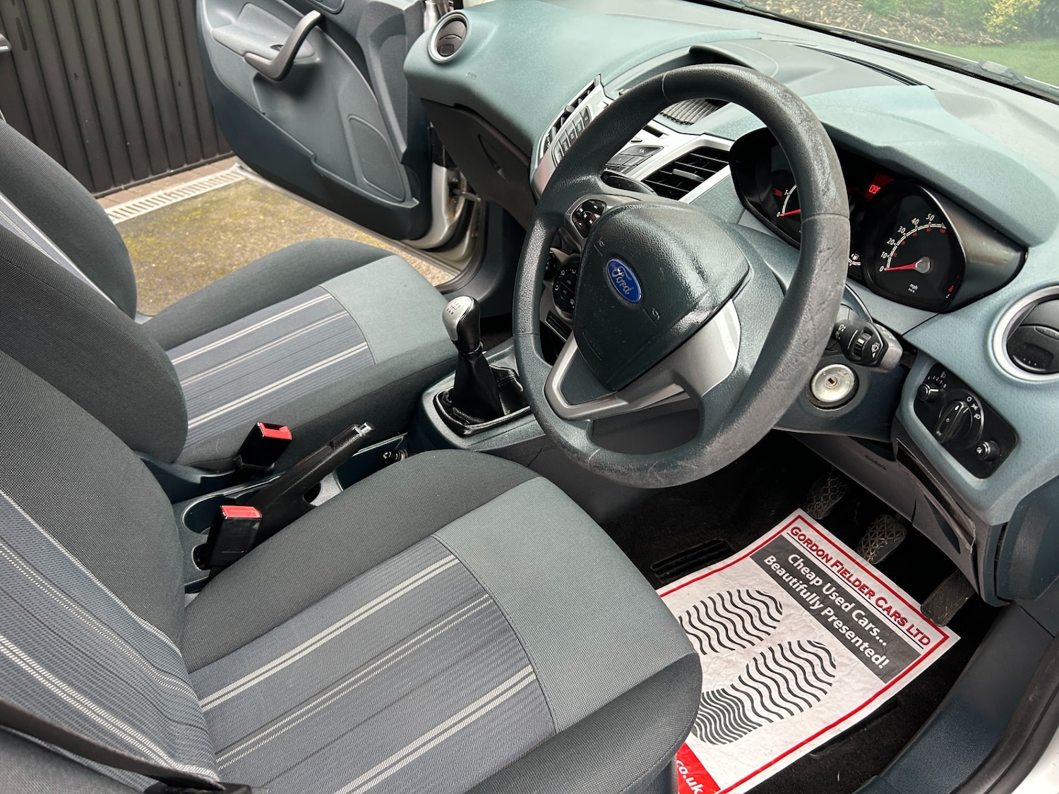 Used Ford Fiesta 2010 for sale - 77699067: Photo 2