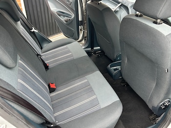 Used Ford Fiesta 2010 for sale - 77699067: Photo