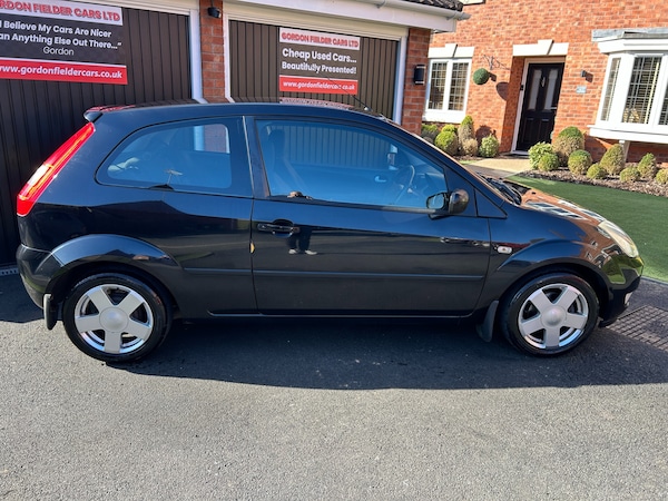 Used Ford Fiesta 2005 for sale - 76065373: Photo 16