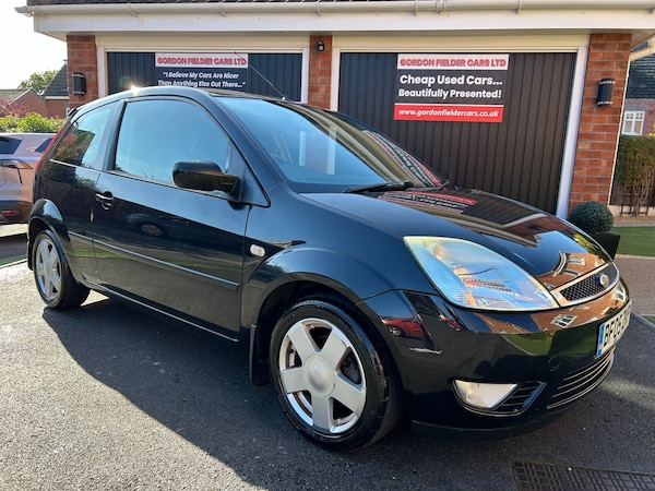 Used Ford Fiesta 2005 for sale - 76065373: Photo 1